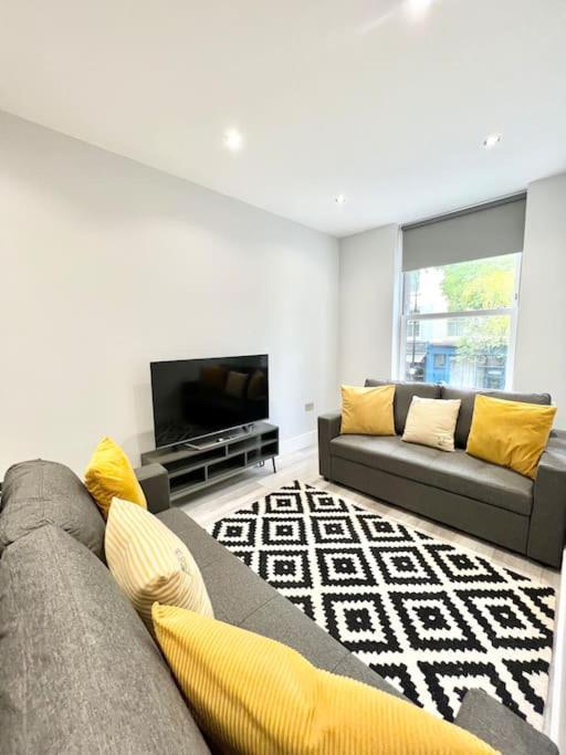 Wow Abbey Road Apartment - Sleeps Up To 8 London Exterior photo